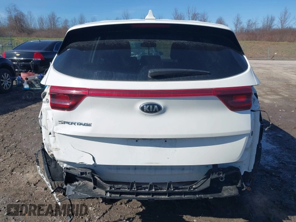2020 Kia Sportage LX with VIN KNDPM3AC7L7643440, listed as a IAAI auction lot 41960904 with 102,165 mi miles. Bid and sale history available at carsss.com. Image 17.