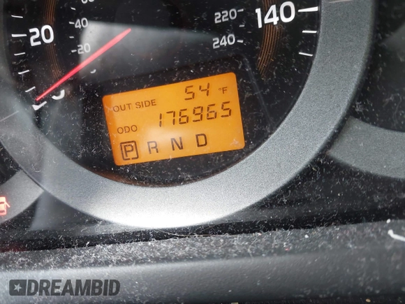 2008 Toyota RAV4 Ltd with VIN JTMBK31V686034421, listed as a IAAI auction lot 42041647 with 176,965 mi miles. Bid and sale history available at carsss.com. Image 7.
