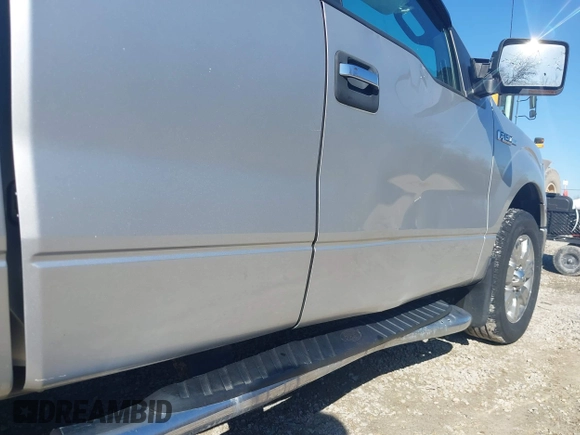 2011 Ford F-150 XL with VIN 1FTEX1CMXBFB22693, listed as a IAAI auction lot 41755565 with 123,982 mi miles. Bid and sale history available at carsss.com. Image 17.