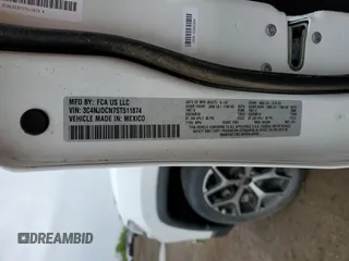 2025 Jeep Compass Limited с VIN 3C4NJDCN7ST511874, выставлен на аукционе Copart как лот 45583635 с пробегом 4 929 миль миль и Списание • Salvage title. История ставок и продаж доступна на DreamBid. Изображение 14.