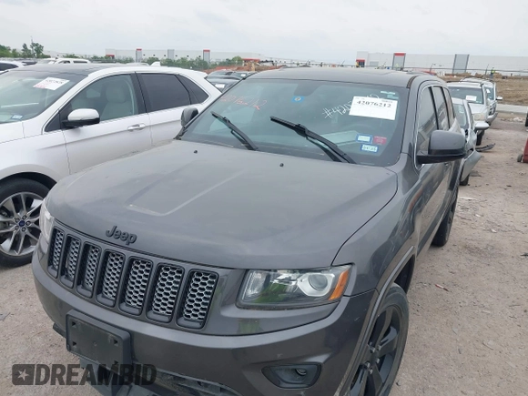 2015 Jeep Grand Cherokee Altitude with VIN 1C4RJEAG3FC219782, listed as a IAAI auction lot 42076212 with 194,910 mi miles. Bid and sale history available at carsss.com. Image 17.