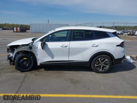 2024 Kia Sportage EX with VIN 5XYK33DF6RG191219, listed as a IAAI auction lot 41900279 with 8,325 mi miles. Bid and sale history available at carsss.com. Image 15.
