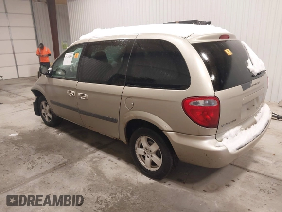 2007 Dodge Caravan SXT with VIN 1D4GP45R97B182694, listed as a IAAI auction lot 41295286 with Not Provided miles and . Bid and sale history available at DreamBid. Image 3.