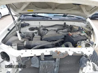 2004 Toyota Tundra Ltd with VIN 5TBET38164S447391, listed as a IAAI auction lot 41949052 with 263,221 mi miles. Bid and sale history available at carsss.com. Image 10.