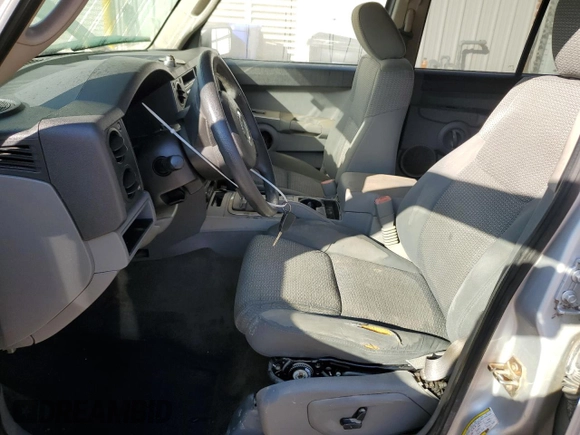 2006 Jeep Commander with VIN 1J8HH48N96C212639, listed as a Copart auction lot 73800324 with 140,579 mi miles and Salvage Title. Bid and sale history available at carsss.com. Image 7.