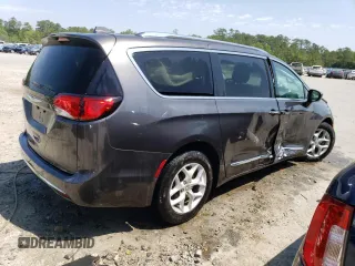 2017 Chrysler Pacifica Touring L Plus with VIN 2C4RC1EG2HR530806, listed as a Copart auction lot 51471914 with 108,550 mi miles and Salvage Title. Bid and sale history available at DreamBid. Image 3.