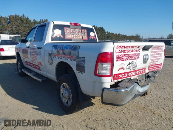 2019 Ram 2500 Tradesman with VIN 3C6UR5CJXKG590738, listed as a IAAI auction lot 41699787 with 134,913 mi miles. Bid and sale history available at carsss.com. Image 3.