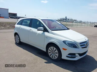2017 Mercedes-Benz B with VIN WDDVP9ABXHJ016806, listed as a IAAI auction lot 42106582 with 47,329 mi miles. Bid and sale history available at carsss.com. Image 1.