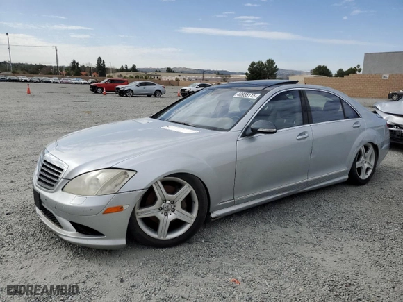 2007 Mercedes-Benz S-Class 5.5L V8 with VIN WDDNG71X67A084308, listed as a Copart auction lot 46955115 with 128,781 mi miles and Salvage Title. Bid and sale history available at carsss.com. Image 1.