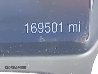 2013 Ford Focus SE с VIN 1FADP3F29DL153753, выставлен на аукционе IAAI как лот 42718747 с пробегом 169 501 миль миль и . История ставок и продаж доступна на DreamBid. Изображение 15.