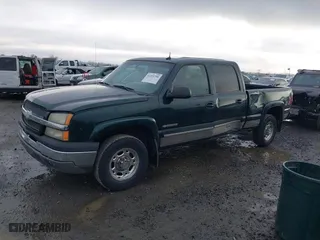 2003 Chevrolet Silverado 1500HD LS with VIN 1GCGK13U33F209456, listed as a IAAI auction lot 41319790 with 230,974 mi miles. Bid and sale history available at carsss.com. Image 18.