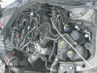 2017 BMW 3 Series 330i с VIN WBA8B9G30HNU55654, выставлен на аукционе IAAI как лот 42696093 с пробегом 71 628 миль миль и . История ставок и продаж доступна на DreamBid. Изображение 20.