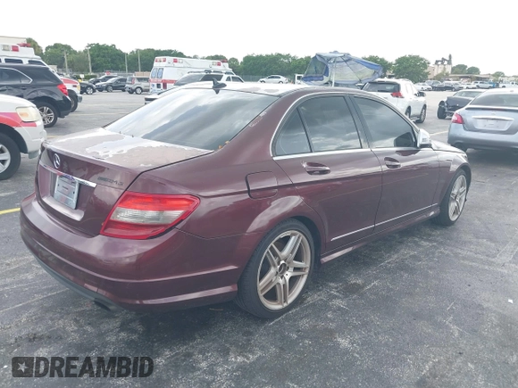 2008 Mercedes-Benz C 300 Sport z VIN WDDGF54X88F064819, wystawiony jako IAAI lot #39808674 z przebiegiem Nie podano mil oraz . Historia ofert i sprzedaży dostępna na DreamBid. Obrazek 4.