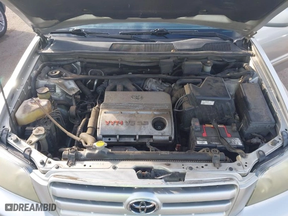 2005 Toyota Highlander with VIN JTEDP21A650061727, listed as a IAAI auction lot 41393126 with 314,688 mi miles. Bid and sale history available at carsss.com. Image 10.