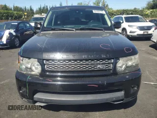 2013 Land Rover Range Rover Sport SC z VIN SALSH2E41DA784027, wystawiony jako Copart lot #62400115 z przebiegiem 104 189 mil mil oraz Szkoda całkowita • Salvage title. Historia ofert i sprzedaży dostępna na DreamBid. Obrazek 5.