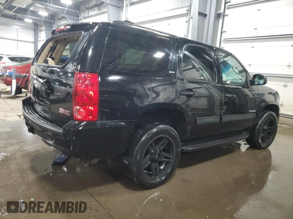 2011 GMC Yukon SLT with VIN 1GKS2CE0XBR368931, listed as a Copart auction lot 45307965 with 190,279 mi miles and Salvage title. Bid and sale history available at DreamBid. Image 3.