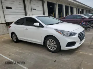 2018 Hyundai Accent SE z VIN 3KPC24A33JE034269, wystawiony jako Copart lot #57510305 z przebiegiem 140 920 mil mil oraz Czysty tytuł • Clean title. Historia ofert i sprzedaży dostępna na DreamBid. Obrazek 4.