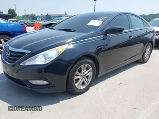 2013 Hyundai Sonata GLS z VIN 5NPEB4AC9DH531707, wystawiony jako IAAI lot #42483354 z przebiegiem 226 978 mil mil oraz . Historia ofert i sprzedaży dostępna na DreamBid. Obrazek 2.
