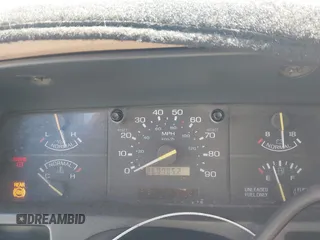 1995 Ford Aerostar z VIN 1FMDA31X4SZC23406, wystawiony jako IAAI lot #42327792 z przebiegiem 260 705 mil mil oraz . Historia ofert i sprzedaży dostępna na DreamBid. Obrazek 7.
