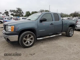 2009 GMC Sierra 1500 Work Truck z VIN 1GTEC19C39Z195875, wystawiony jako Copart lot #82365714 z przebiegiem 67 550 mil mil oraz Szkoda całkowita • Salvage title. Historia ofert i sprzedaży dostępna na DreamBid. Obrazek 1.