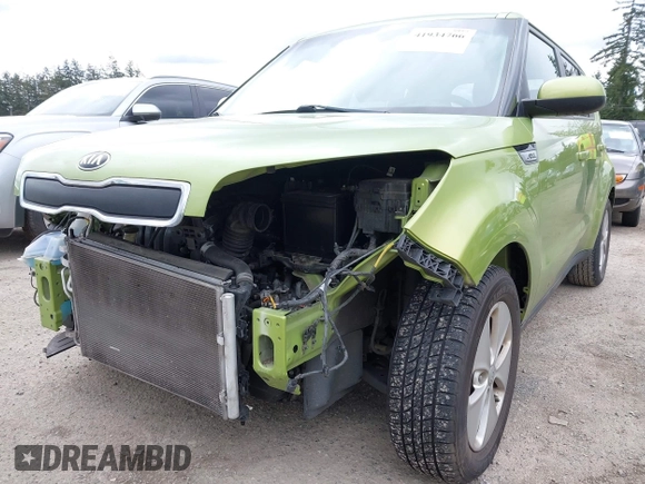 2015 Kia Soul with VIN KNDJN2A20F7801786, listed as a IAAI auction lot 41934766 with 85,251 mi miles. Bid and sale history available at carsss.com. Image 6.