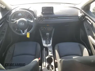 2016 Scion iA z VIN 3MYDLBZV4GY144476, wystawiony jako Copart lot #47667595 z przebiegiem 55 060 mil mil oraz Szkoda całkowita • Salvage title. Historia ofert i sprzedaży dostępna na DreamBid. Obrazek 8.