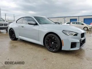 2024 BMW M2 z VIN 3MF13DM04R8E82744, wystawiony jako Copart lot #54774895 z przebiegiem 6 974 mil mil oraz Szkoda całkowita • Salvage title. Historia ofert i sprzedaży dostępna na DreamBid. Obrazek 4.