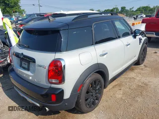2020 MINI Countryman Cooper S с VIN WMZYX1C03L3L54808, выставлен на аукционе IAAI как лот 42585859 с пробегом 70 045 миль миль и . История ставок и продаж доступна на DreamBid. Изображение 4.