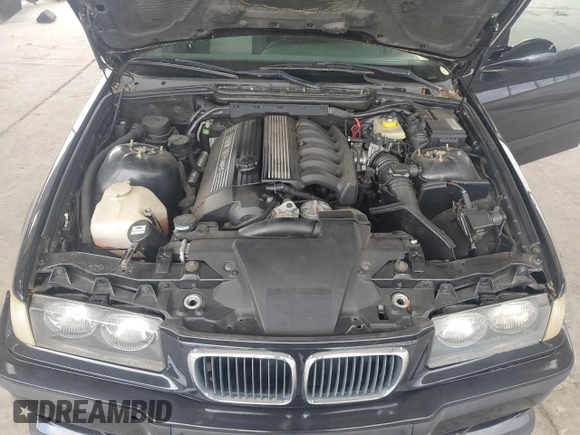 1998 BMW M3 z VIN WBSCD9326WEE09047, wystawiony jako Copart lot #54453485 z przebiegiem 165 827 mil mil oraz Szkody całkowita. Historia ofert i sprzedaży dostępna na DreamBid. Obrazek 11.
