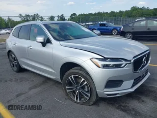 2020 Volvo XC60 Momentum z VIN YV4102RK0L1478564, wystawiony jako IAAI lot #42159705 z przebiegiem 98 405 mil mil oraz . Historia ofert i sprzedaży dostępna na DreamBid. Obrazek 1.