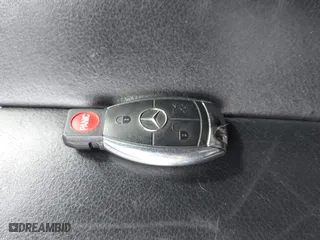 2007 Mercedes-Benz CLK-Class 3.5L with VIN WDBTK56F57F207294, listed as a IAAI auction lot 42128925 with 122,162 mi miles. Bid and sale history available at carsss.com. Image 11.