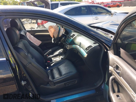 2008 Acura TSX Nav with VIN JH4CL96908C014682, listed as a IAAI auction lot 42331289 with 179,359 mi miles and . Bid and sale history available at DreamBid. Image 5.