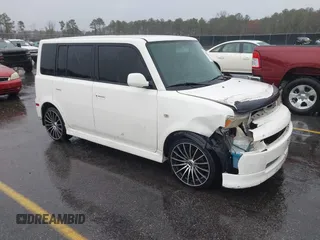 2006 Scion xB z VIN JTLKT324564113059, wystawiony jako IAAI lot #41686847 z przebiegiem 263 907 mil mil oraz . Historia ofert i sprzedaży dostępna na DreamBid. Obrazek 1.