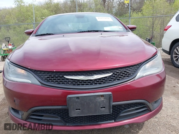 2015 Chrysler 200 S z VIN 1C3CCCBB0FN712030, wystawiony jako IAAI lot #42155658 z przebiegiem 231 536 mil mil oraz . Historia ofert i sprzedaży dostępna na DreamBid. Obrazek 12.