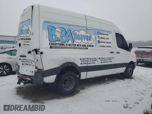 2013 Mercedes-Benz Sprinter with VIN WD3PF0CCXD5738068, listed as a Copart auction lot 86983934 with 348,679 mi miles and Salvage Title. Bid and sale history available at DreamBid. Image 3.
