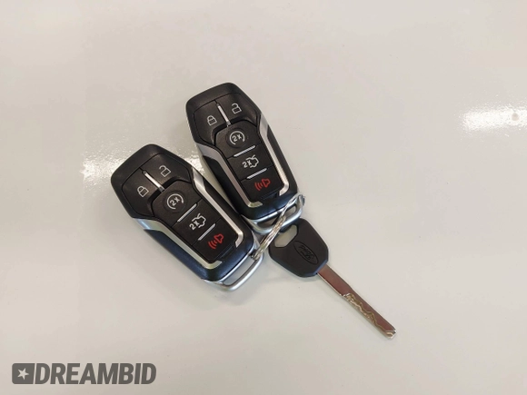 2017 Ford Explorer XLT с VIN 1FM5K7D85HGE08470, выставлен на аукционе IAAI как лот 41959710 с пробегом 68 077 миль миль и . История ставок и продаж доступна на DreamBid. Изображение 11.