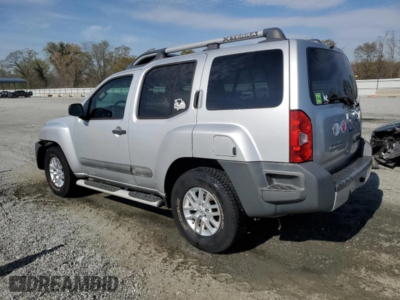 2014 Nissan Xterra S z VIN 5N1AN0NU2EN815047, wystawiony jako Copart lot #50896395 z przebiegiem 138 802 mil mil oraz Szkoda całkowita • Salvage title. Historia ofert i sprzedaży dostępna na DreamBid. Obrazek 2.