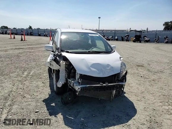 2011 Honda Fit Sport z VIN JHMGE8H59BC002425, wystawiony jako Copart lot #69977564 z przebiegiem 137 729 mil mil oraz Szkoda całkowita • Salvage title. Historia ofert i sprzedaży dostępna na DreamBid. Obrazek 10.