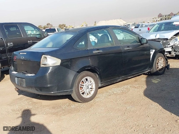 2008 Ford Focus SE with VIN 1FAHP35N18W135667, listed as a IAAI auction lot 41411076 with NaN miles. Bid and sale history available at carsss.com. Image 4.