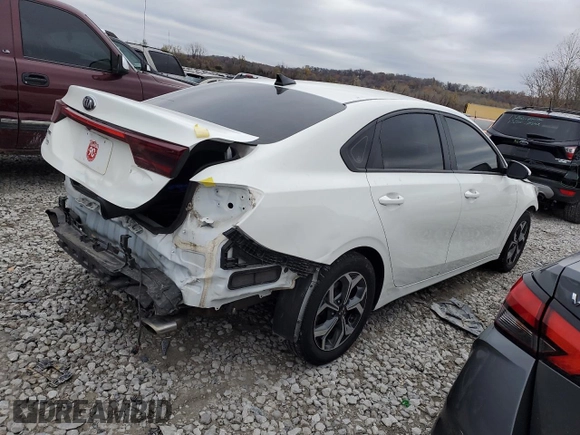 2019 Kia Forte LXS z VIN 3KPF24ADXKE011207, wystawiony jako Copart lot #80831034 z przebiegiem 90 727 mil mil oraz Szkoda całkowita • Salvage title. Historia ofert i sprzedaży dostępna na DreamBid. Obrazek 3.