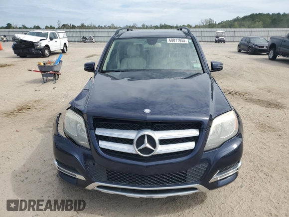 2015 Mercedes-Benz GLK 350 with VIN WDCGG8JB1FG356041, listed as a Copart auction lot 68877944 with 148,165 mi miles and Salvage Title. Bid and sale history available at DreamBid. Image 5.