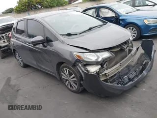 2015 Honda Fit EX-L with VIN 3HGGK5H82FM731732, listed as a IAAI auction lot 42164252 with 99,461 mi miles and . Bid and sale history available at carsss.com. Image 1.
