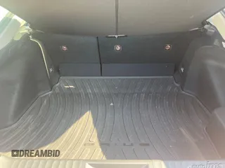 2023 Toyota Prius LE z VIN JTDACAAU1P3001962, wystawiony jako IAAI lot #42424037 z przebiegiem 23 945 mil mil oraz . Historia ofert i sprzedaży dostępna na DreamBid. Obrazek 1.