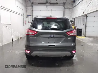 2016 Ford Escape SE с VIN 1FMCU9GX6GUC24672, выставлен на аукционе IAAI как лот 41210691 с пробегом 90 605 миль миль и . История ставок и продаж доступна на DreamBid. Изображение 16.
