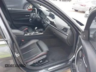2013 BMW 3 Series 335i xDrive with VIN WBA3B9C54DJ899400, listed as a IAAI auction lot 42444539 with 132,261 mi miles and . Bid and sale history available at DreamBid. Image 5.