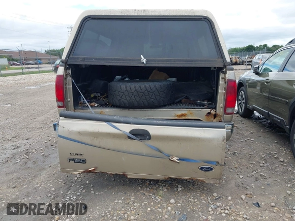 2000 Ford F-150 XL z VIN 2FTRX18L4YCA00725, wystawiony jako IAAI lot #42741630 z przebiegiem Nie podano mil oraz . Historia ofert i sprzedaży dostępna na DreamBid. Obrazek 6.
