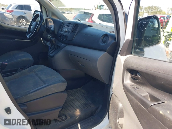 2017 Nissan NV200 Compact Cargo S with VIN 3N6CM0KN3HK713941, listed as a IAAI auction lot 41894457 with 106,463 mi miles. Bid and sale history available at carsss.com. Image 5.