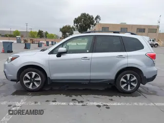 2018 Subaru Forester Premium with VIN JF2SJAGC0JH611355, listed as a IAAI auction lot 42062683 with 111,109 mi miles. Bid and sale history available at carsss.com. Image 14.