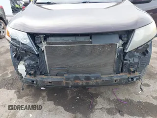 2011 Kia Sorento LX with VIN 5XYKTDA2XBG078757, listed as a IAAI auction lot 40937252 with 186,055 mi miles. Bid and sale history available at carsss.com. Image 6.