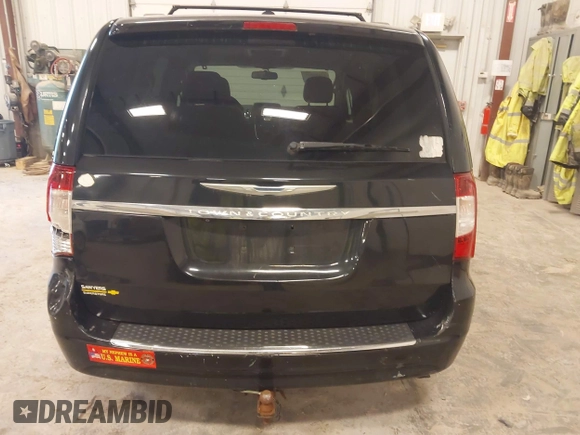 2015 Chrysler Town & Country Touring with VIN 2C4RC1BG6FR577855, listed as a IAAI auction lot 42187369 with 190,883 mi miles and . Bid and sale history available at carsss.com. Image 16.